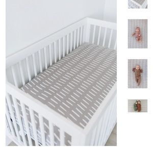 Mebie baby muslin standard size crib sheet
